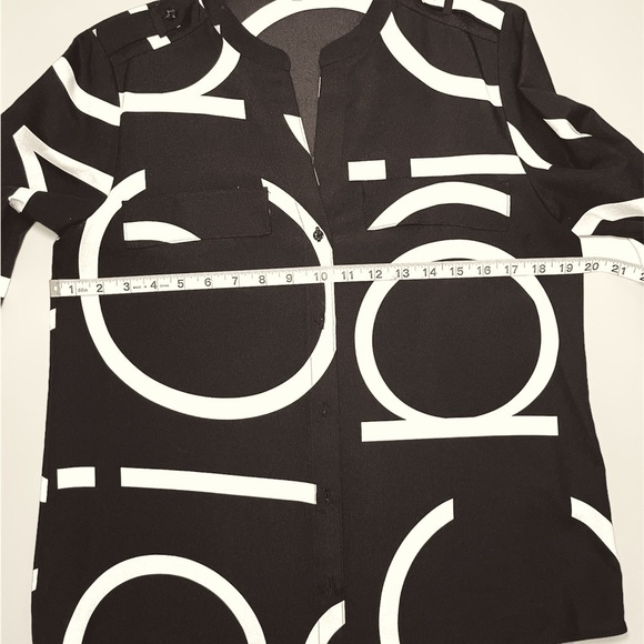Calvin Klein Black & White long sleeve Logo Button Down Blouse Size; Small - Picture 5 of 7